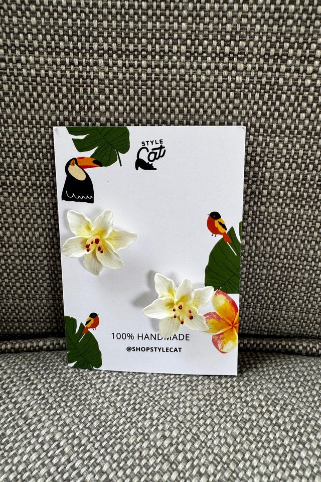 Tiong Bahru Orchid Small Earrings