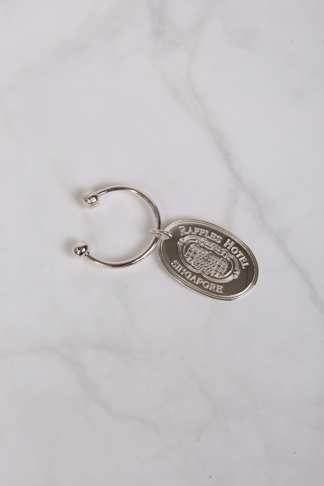 Raffles Oval Key Ring in Silver 