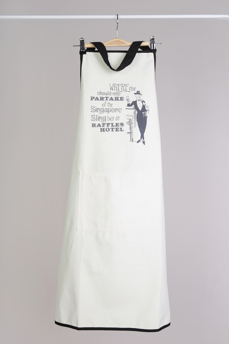 ラッフルズ「パーテイク」デザインのエプロン/Raffles Apron in